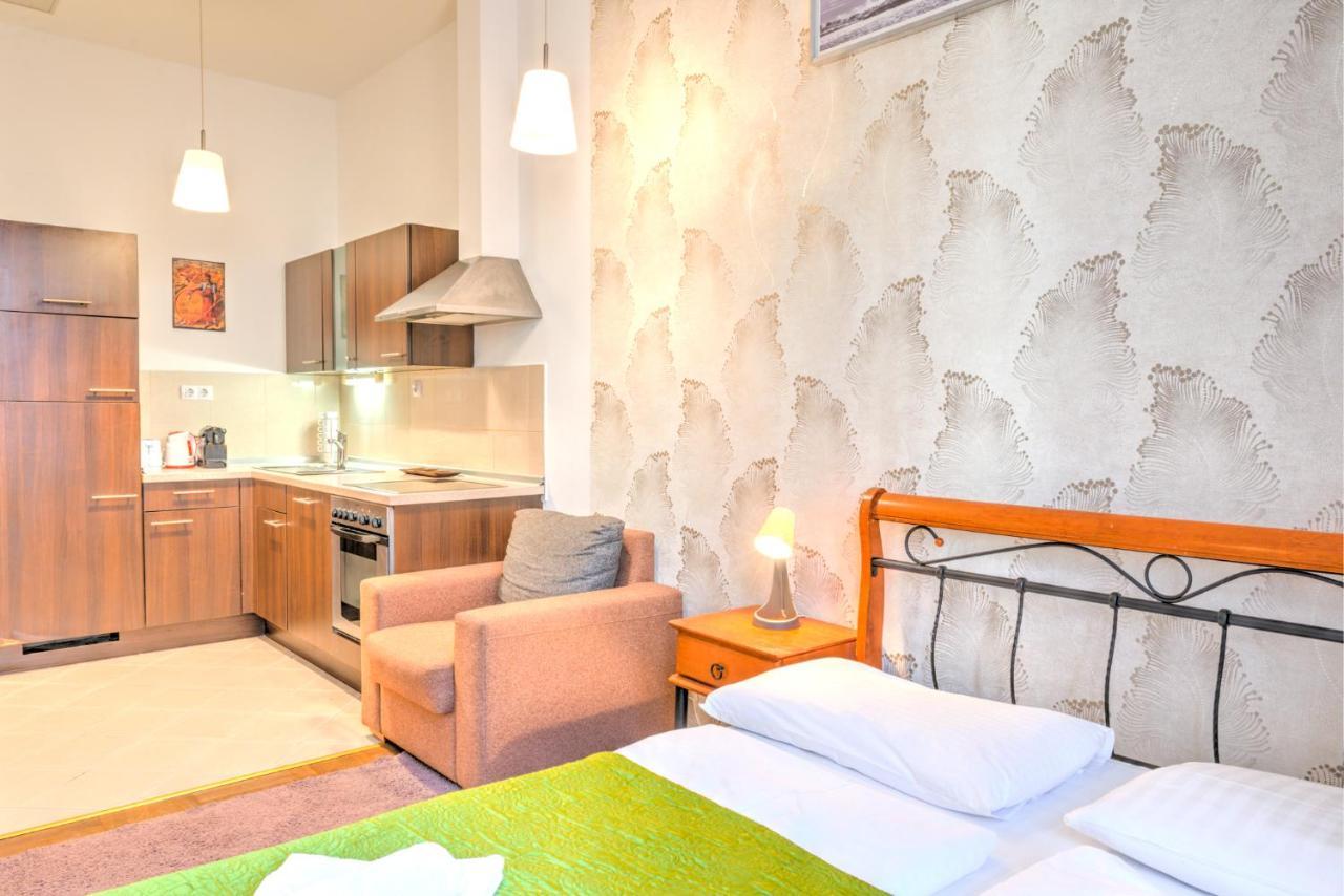 Center Apartamento *